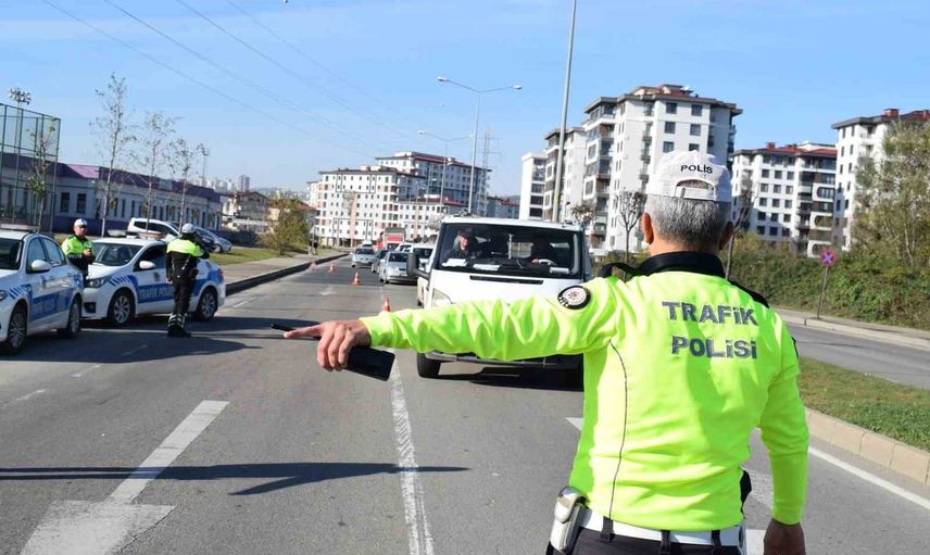 Ordu'da trafikte önleme seferberliği: 7 günde 18 binin üzerinde araç denetlendi
