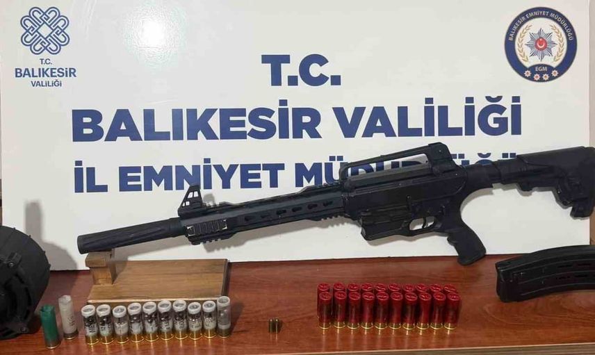 Biga'daki silahlı olayın aranan şüphelisi Bandırma yolunda gözaltına alındı