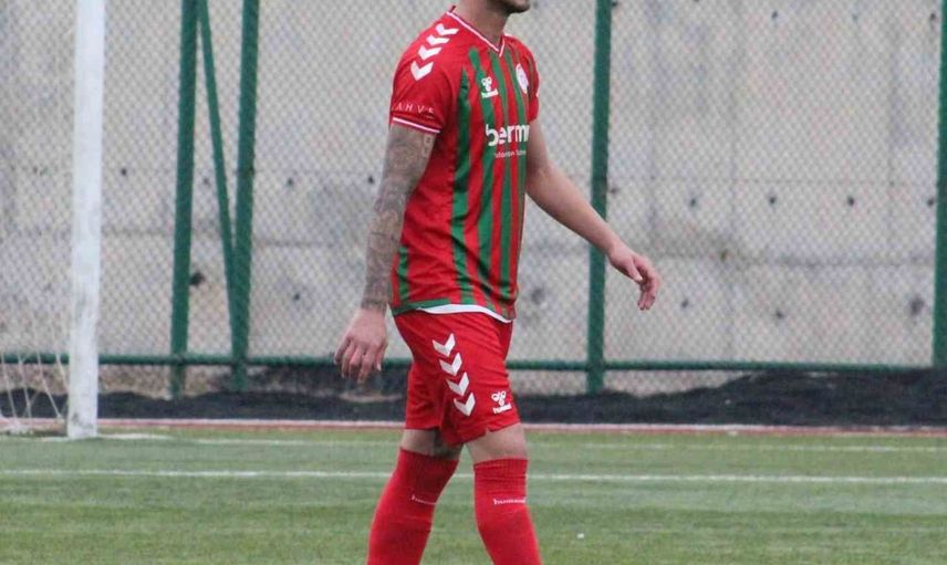 Kovancılarspor savunmasına tecrübeli stoper Tolga Amasyalı'yı ekledi