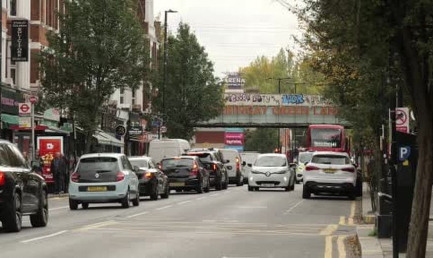 Künefe tezgahından diplomasiye: Sadiq Khan’ın Green Lanes’de Türkiye mesajı