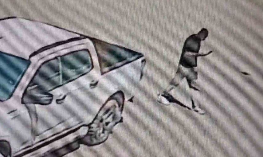 Maskeyle motosikletini çalan şüpheli jandarmanın takibiyle yakalandı