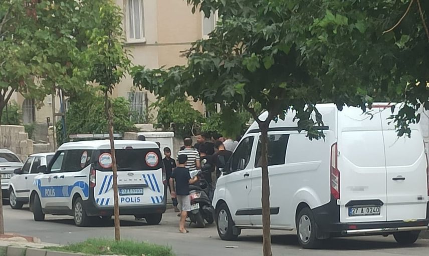 Tartışma sırasında rastgele ateş açtı; balkondaki kadın başından yaralandı