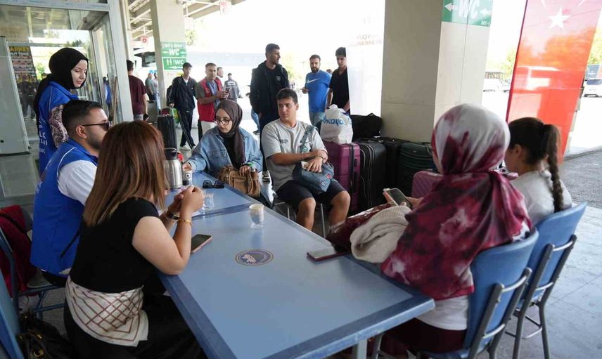 Yeni öğrencileri Muş'ta gönüllüler sıcak bir başlangıca hazırladı