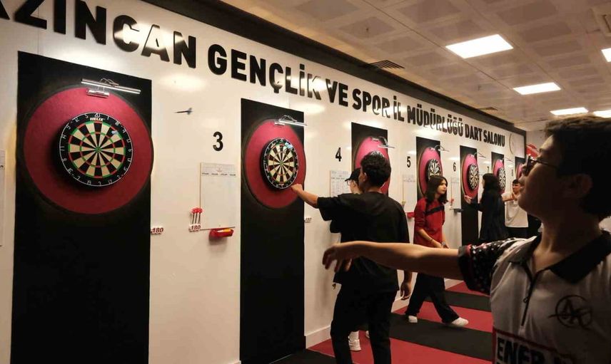Erzincan'da dart buluşması: amatör spor haftasında il birinciliği sahaya indi