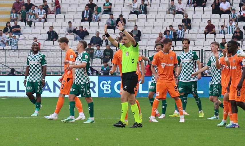 Konyaspor ile Başakşehir 90 dakikada gol bulamadı