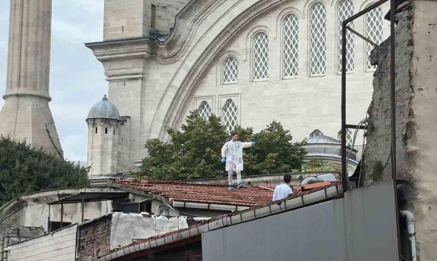 Fatih'te döviz bürosunda silahlı kavga: 2 ölü, 2 yaralı