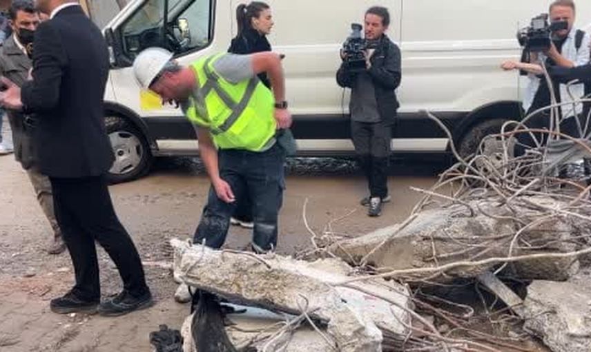 Maltepe'de yıkılan 7 katlı binanın sırrı için enkaz örnekleri alındı