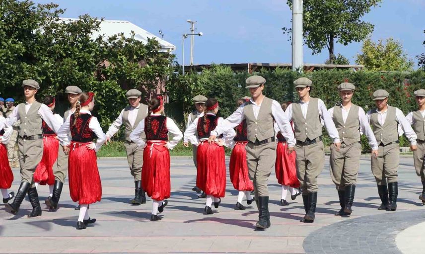 Yalova'da zaferin yıl dönümü coşkuyla anıldı