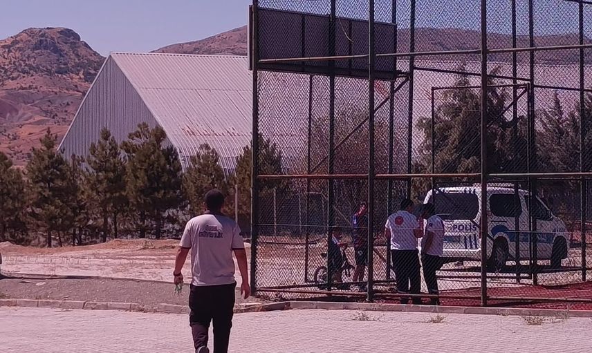 Kurşunlu'da traktör sulama havuzuna düştü: sürücü ağır yaralandı