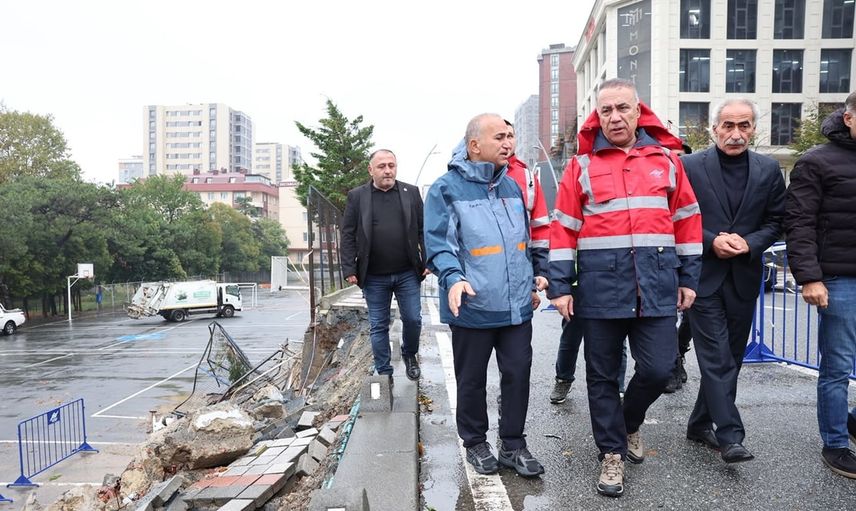 Sultangazi sağanak yağışa karşı seferber oldu