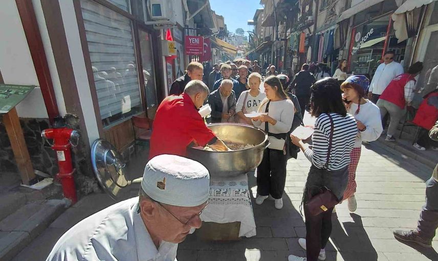 Mudurnu'da 7 asırlık ahilik duası geleneği bu cuma da sürdü