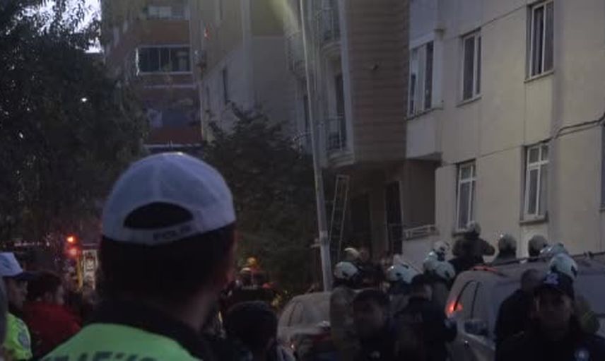 Maltepe'de 6 katlı binanın çöküşünde tahliye çalışmaları sürüyor