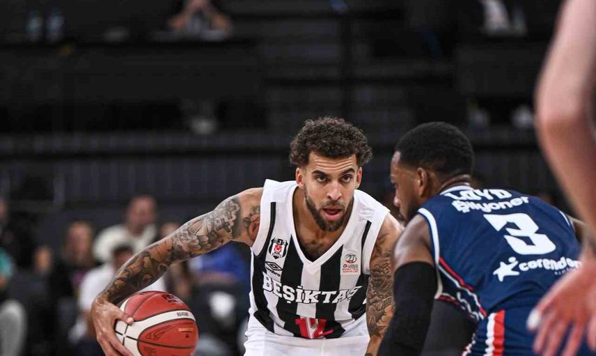 Sezona mağlubiyetle başlanan Beşiktaş, Efes'e 95-81 yenildi