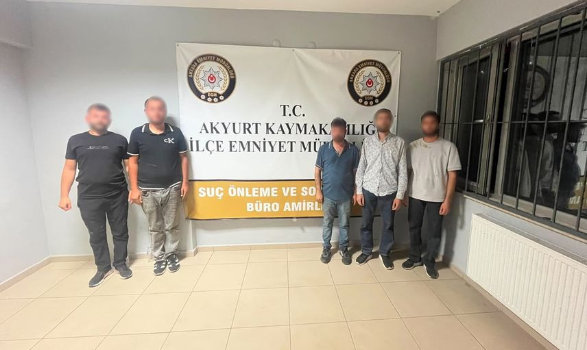 Akyurt'ta 7 kilometrelik kaçış sonlandı: 5 şüpheli yakalandı