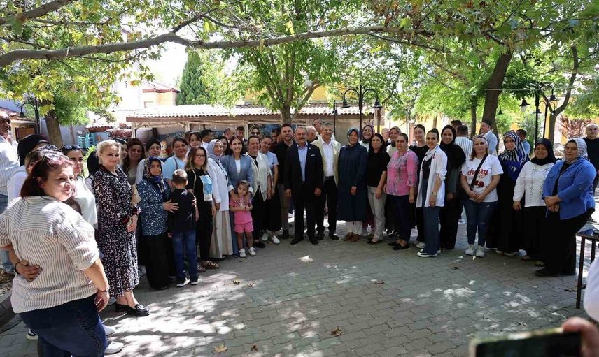Buldan'da sahada: AK Parti'den üretici ve esnafa çözüm odaklı ziyaret