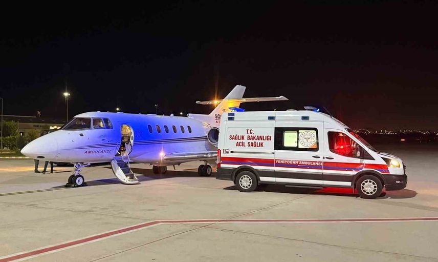 Ambulans uçakla 50 günlük Eylül Konya'ya sevk edildi