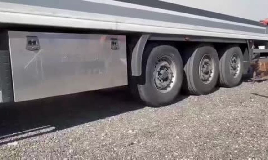Gölbaşı'nda uygulama noktasında durdurulan tırda 1 milyon 620 bin makaron ve 30 bin paket sigara ele geçirildi