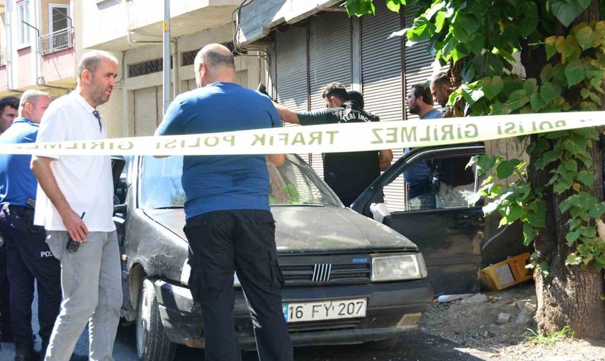 Ordu'da park halindeki otomobilde kalp krizi şüphesiyle sürücü yaşamını yitirdi