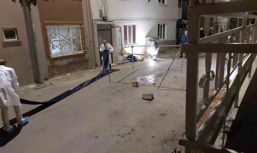 Camiden çıktı evine yürürken öldürüldü: Karesi'de 66 yaşındaki N.A. hayatını kaybetti