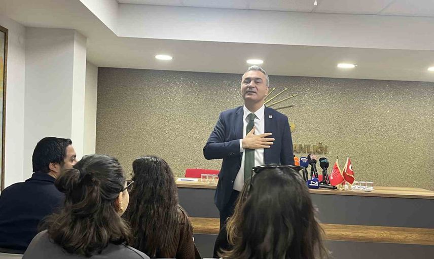 Müslim Sarı: Özgür Özel İzmir'den özür dilemeli, kopuşların telafisi başlamalı