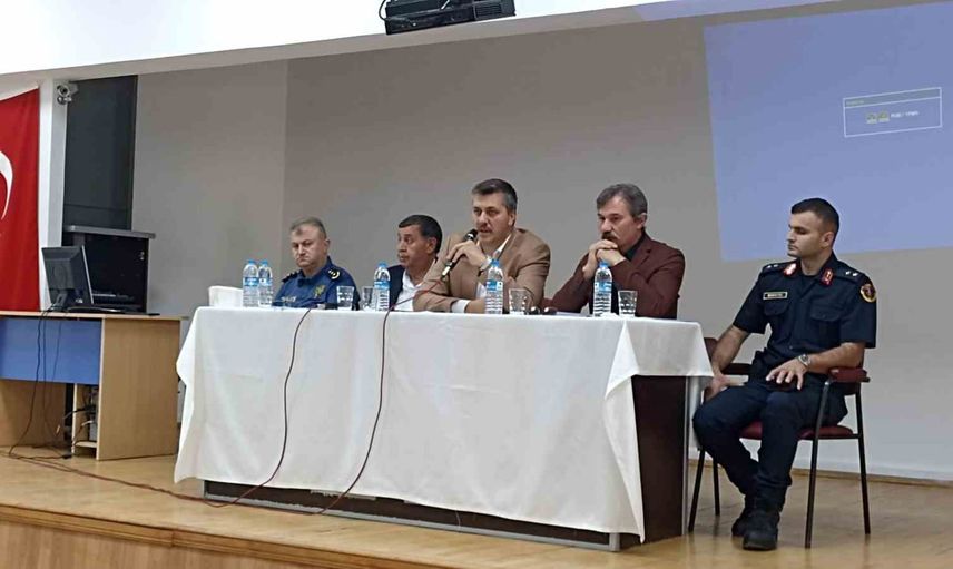 Havza'da okul önlerinde hız kesici düzenlemeler ve denetimler artırılıyor