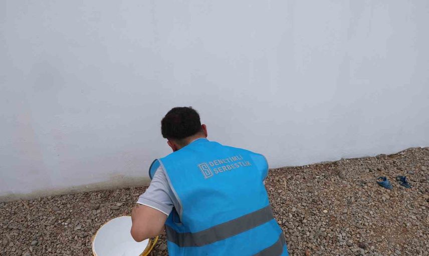 Yükümlülerden Kozan'da okullara ve stadyuma 12 milyonluk yenileme katkısı
