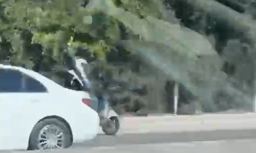Yalova'da kara yolunda ters yönde ilerleyen motosiklet Adliye Kavşağı'na kadar tehlike yarattı