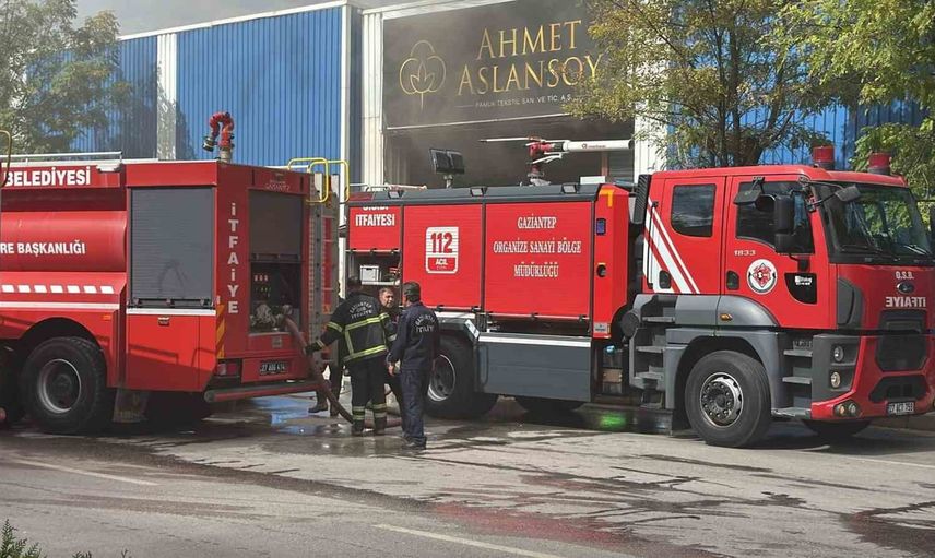 Gaziantep'te Ahmet Aslansoy pamuk fabrikasında itfaiye seferberliği