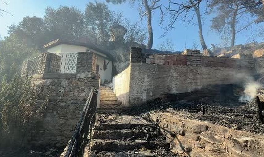 Kazdağları eteklerinde türbe korunarak söndürülen yangın kontrol altına alındı