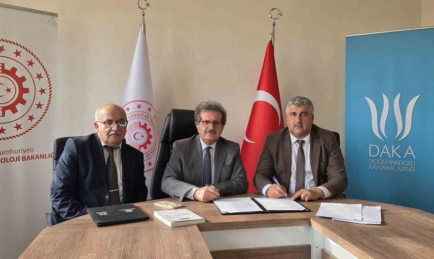 Bitlis'te yapay zekâ odaklı iki kurumsal kapasite projesine DAKA desteği