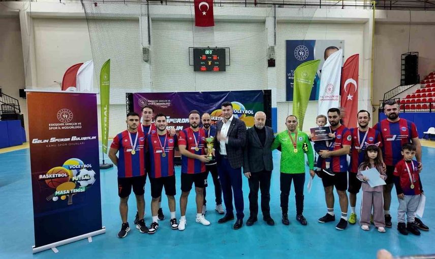 Kamu kurumları futsal turnuvası TÜRASAŞ'ın zaferiyle sona erdi