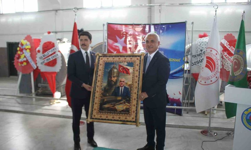 Malazgirt’te soğuk zincirle değer bulan süt için yeni merkez açıldı