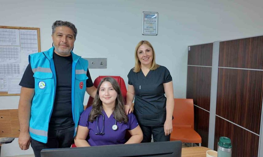 Aynı koridorlarda üç kuşak şifa: hemşire çiftin kızı acil hekimi oldu