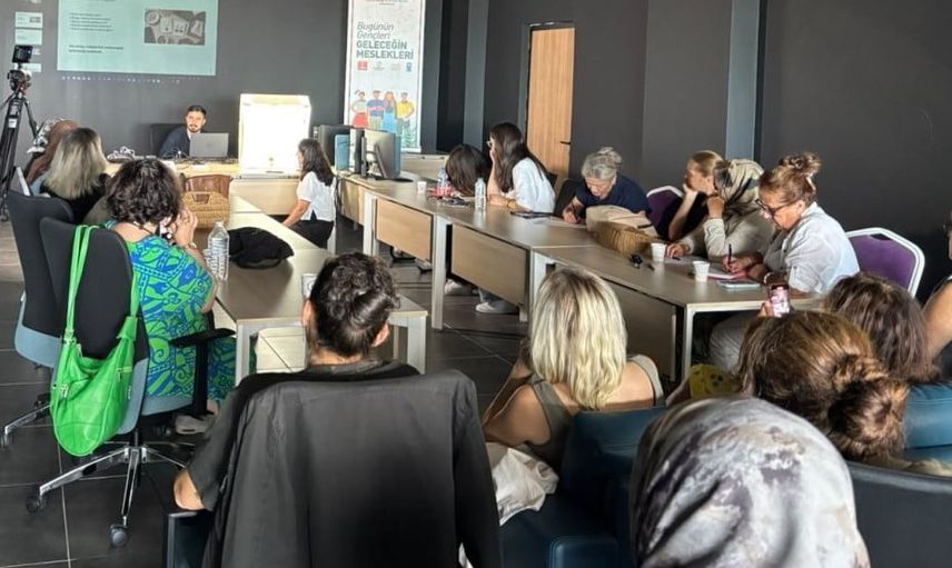 Kadın üretimi dijitale taşınıyor: Ordu'da e-ticaret atölyesi