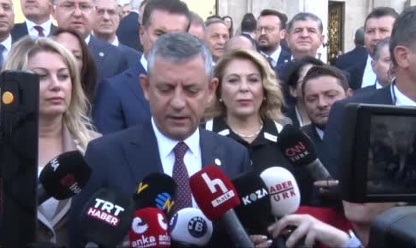 Özgür Özel: Mersin operasyonu fon krizinin üstünü örtme çabasıdır