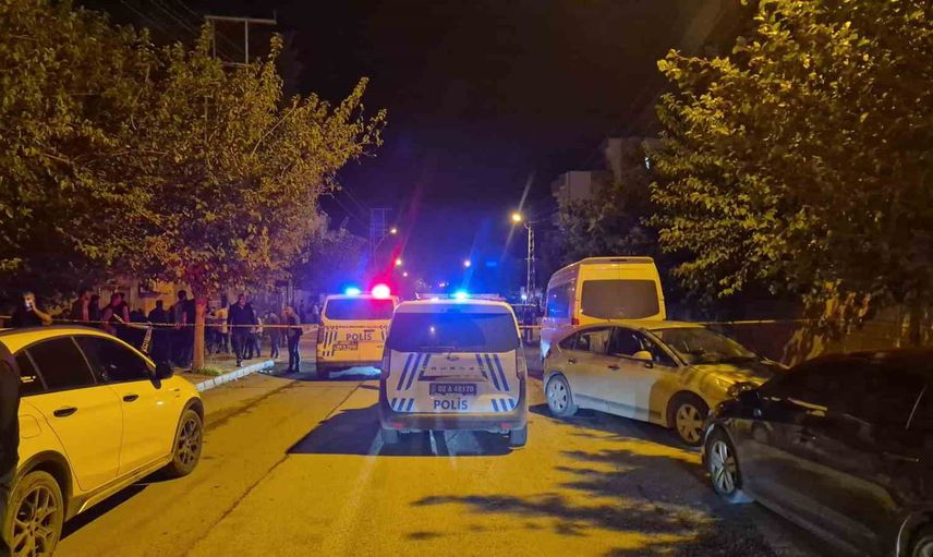 Adıyaman'da mahalleyi sarsan çatışma: 1 kişi kolundan vuruldu