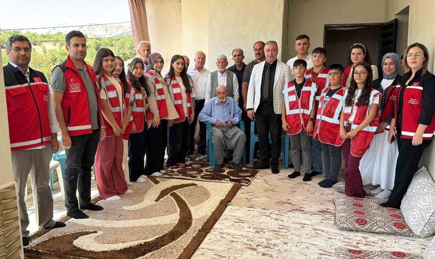 Asırlık gazi, Kore anılarını çocuklara emanet etti