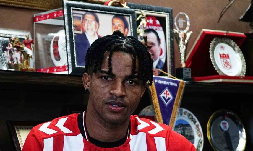 Sivasspor’da hücuma taze kan Clinton Duodu 1 yıllığına kiralandı
