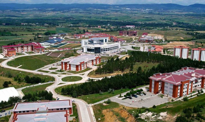 Öğrenci projeleriyle iklim gündemine giren Kastamonu Üniversitesi ilk üçte