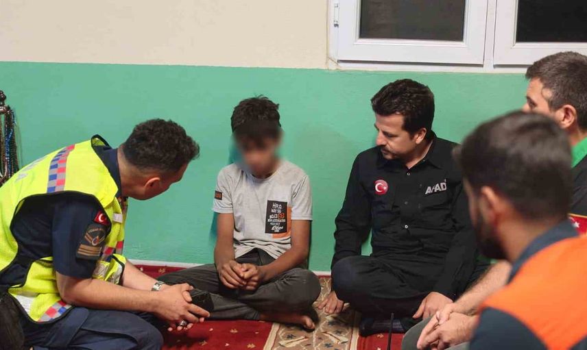 Kahramanmaraş Andırın'da Kayıp 12 Yaşındaki Çocuk Sağ Bulundu
