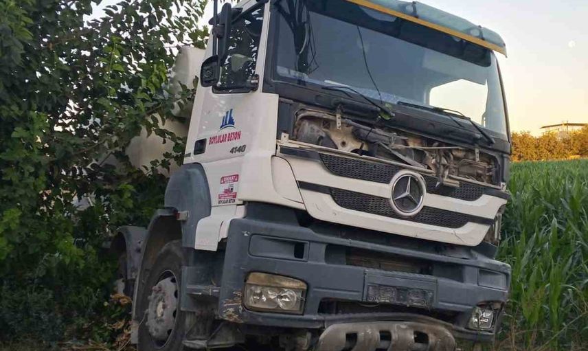Kalp krizi sonrası kontrolden çıkan mikserin sürücüsü Ferdi Altın hastanede yaşamını yitirdi
