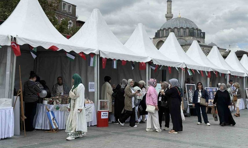 istanbul’un anneleri eminönü'nde gazze’nin yetim çocukları için buluştu