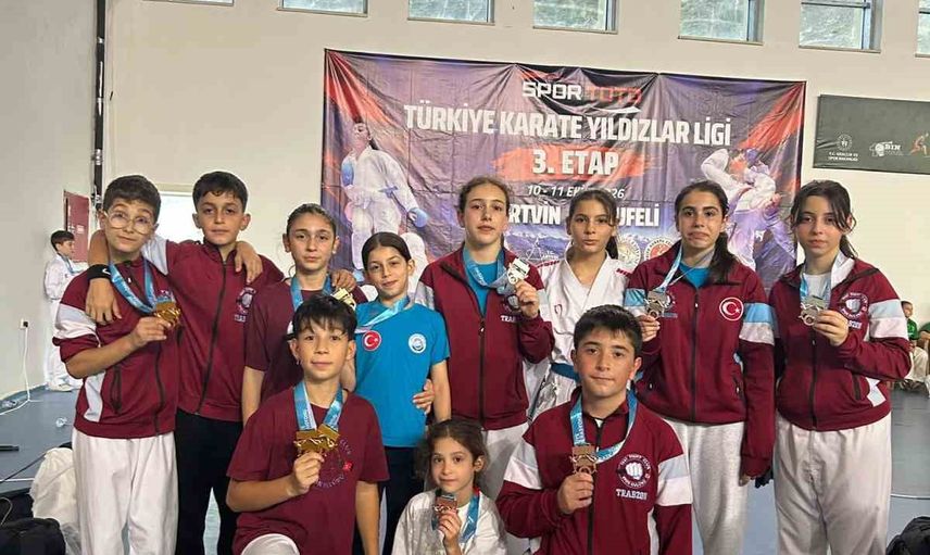Yusufeli'de 1461 Fight Club rüzgarı: 25 madalya ile zirveye çıktı