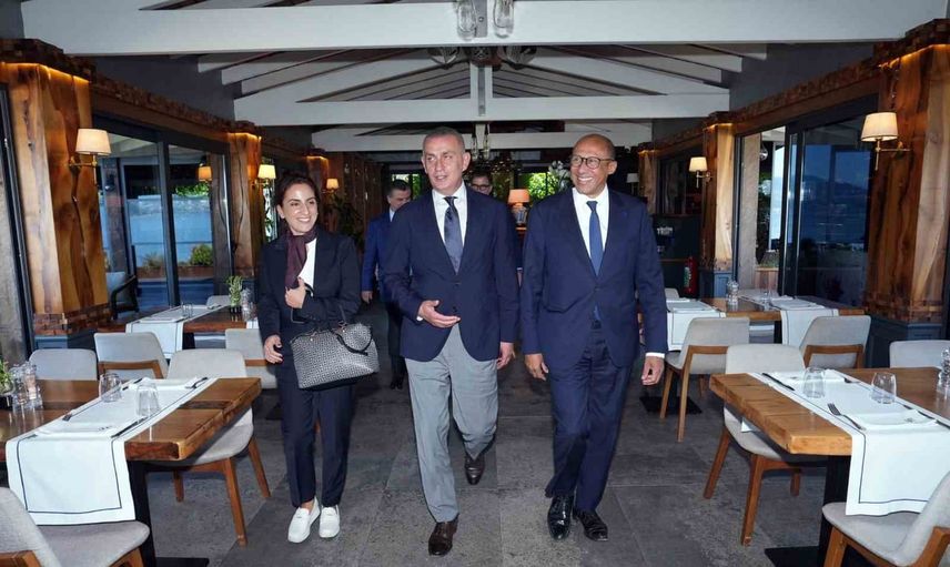 Sapanca'da futbol köprüsü: TFF ve FFF yöneticileri maç öncesi bir araya geldi