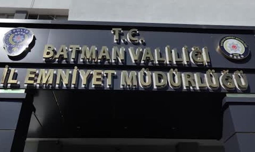 Batman'da gizli bölmeli araçta 18 bin 380 paket kaçak sigara ele geçirildi