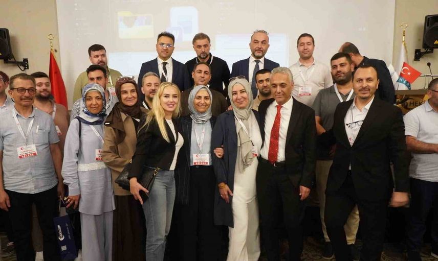 HEKİMSEN'de güven tazeleyen Adil Kurban: hekimlik meslek kanunu ve şiddetle mücadele öncelikleri