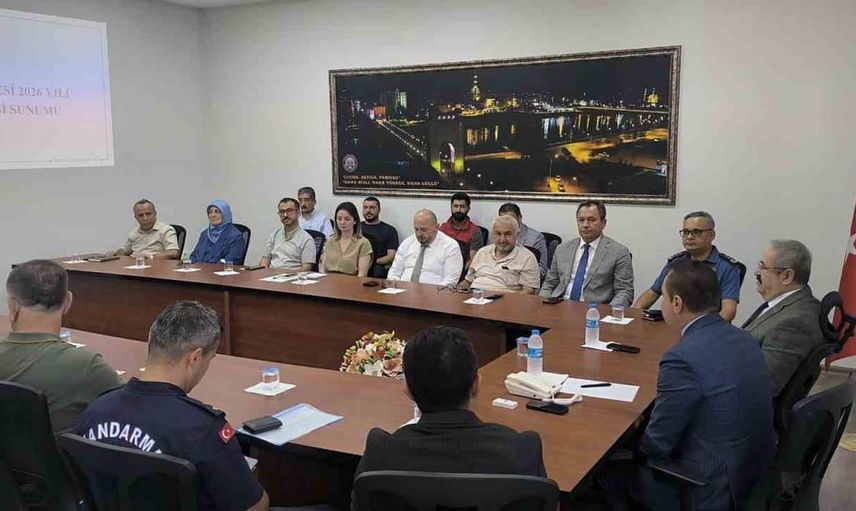Çalışma ve yaşam koşulları konuşuldu: mevsimlik tarım işçileri için yeni adımlar planlandı