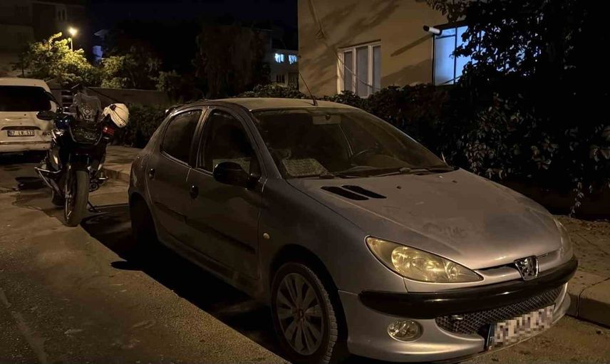 Eskişehir'de yunus timlerinin durdurduğu araçta uyuşturucu çıktı, iki kişi tutuklandı