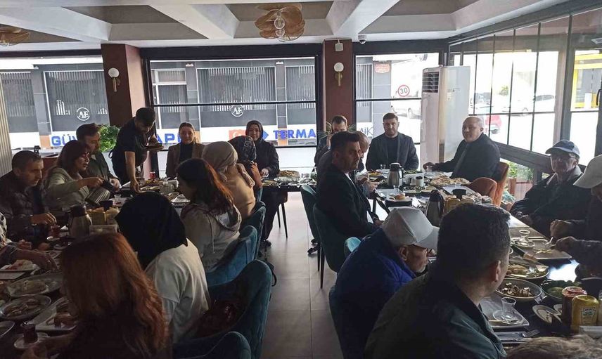 Havza'da engelli bireylerle sıcak kahvaltı buluşması