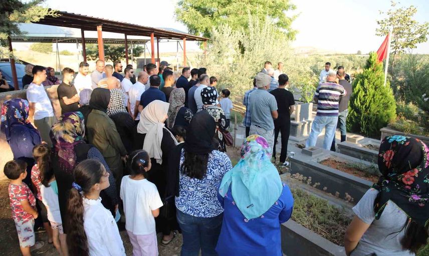Umut Yakup Tanrıöver, kaybının dördüncü yılında mezarında dualarla anıldı